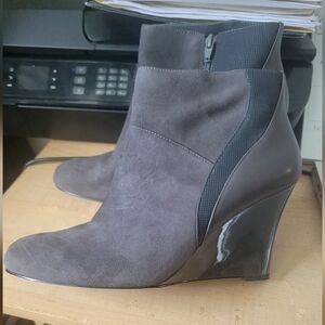 Nine West Suede Wedge Booties Size 10.5 Medium Width.
